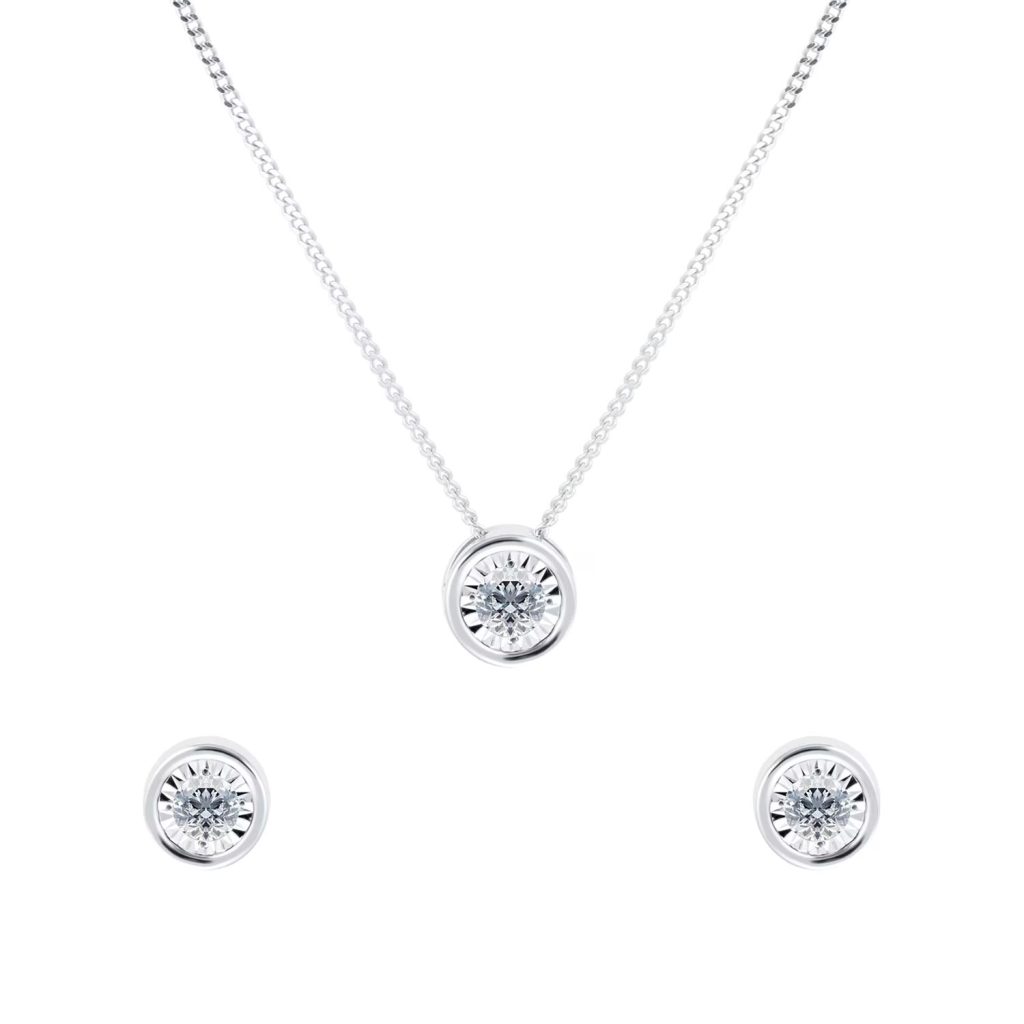 9ct White Gold 0.20cttw Diamond Illusion Jewellery Set